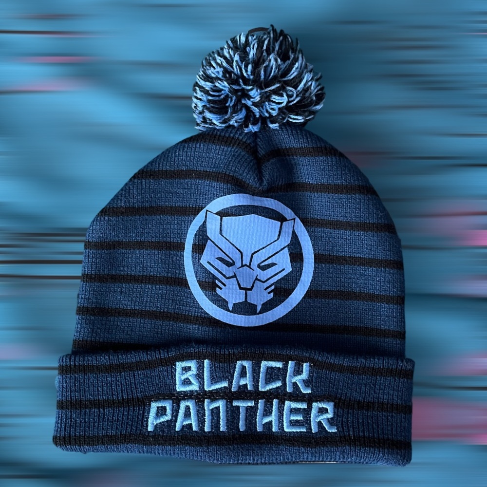 🩵Black Panther Youth Beanie - Size 4-7